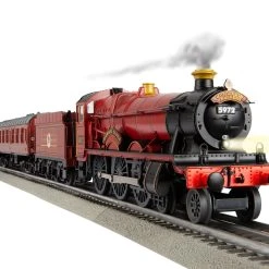 Lionel 2123140 O Gauge LionChief Hogwarts Express Bluetooth 5.0 With Dementors Coach Train Set