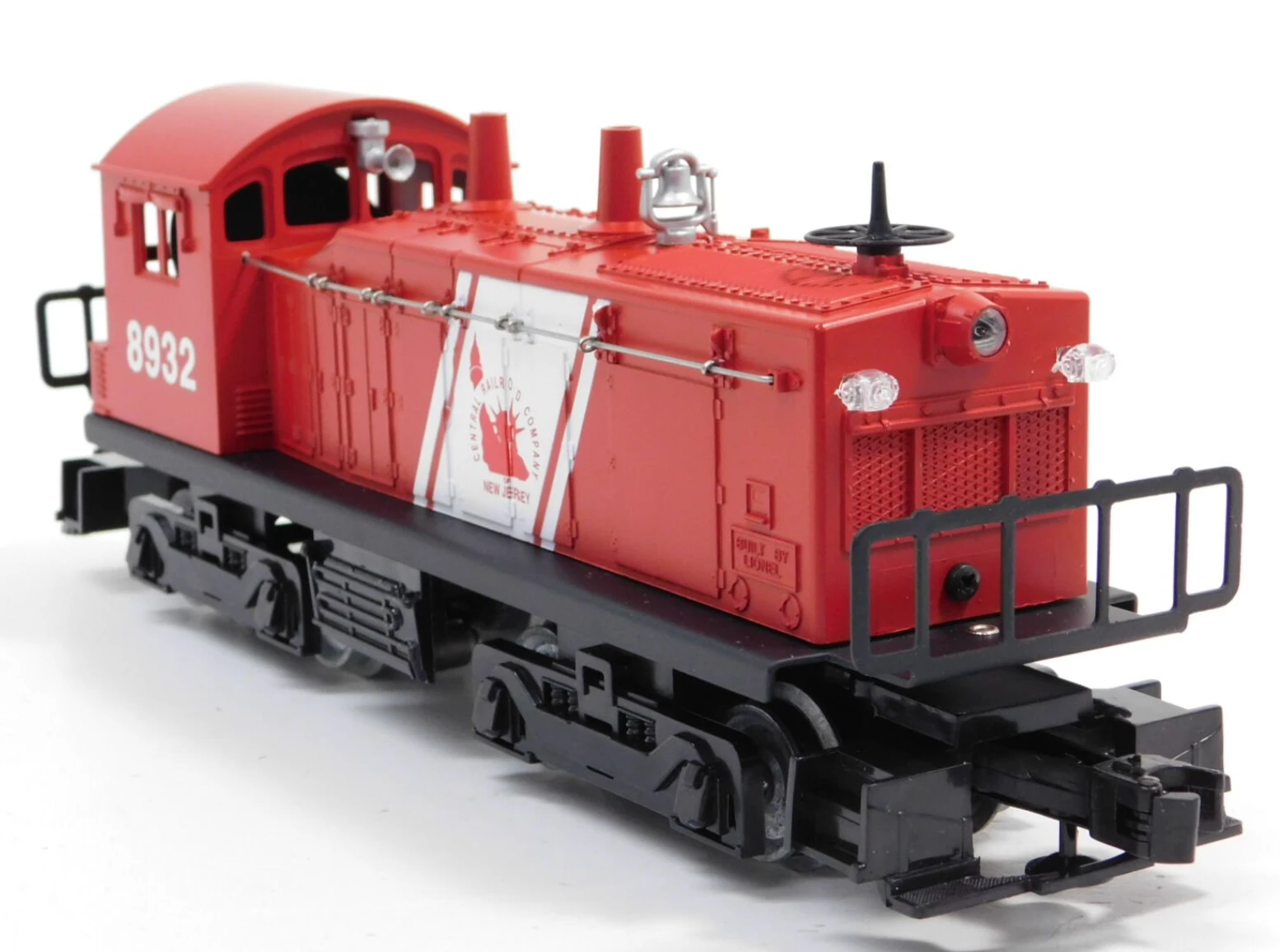 Lionel 6-18932 O Gauge JerseyCentral NW2 Diesel Cow & Calf Switcher Set - NOS 5 Lionel 6-18932 O Gauge JerseyCentral NW2 Diesel Cow & Calf Switcher Set - NOS - Image 3